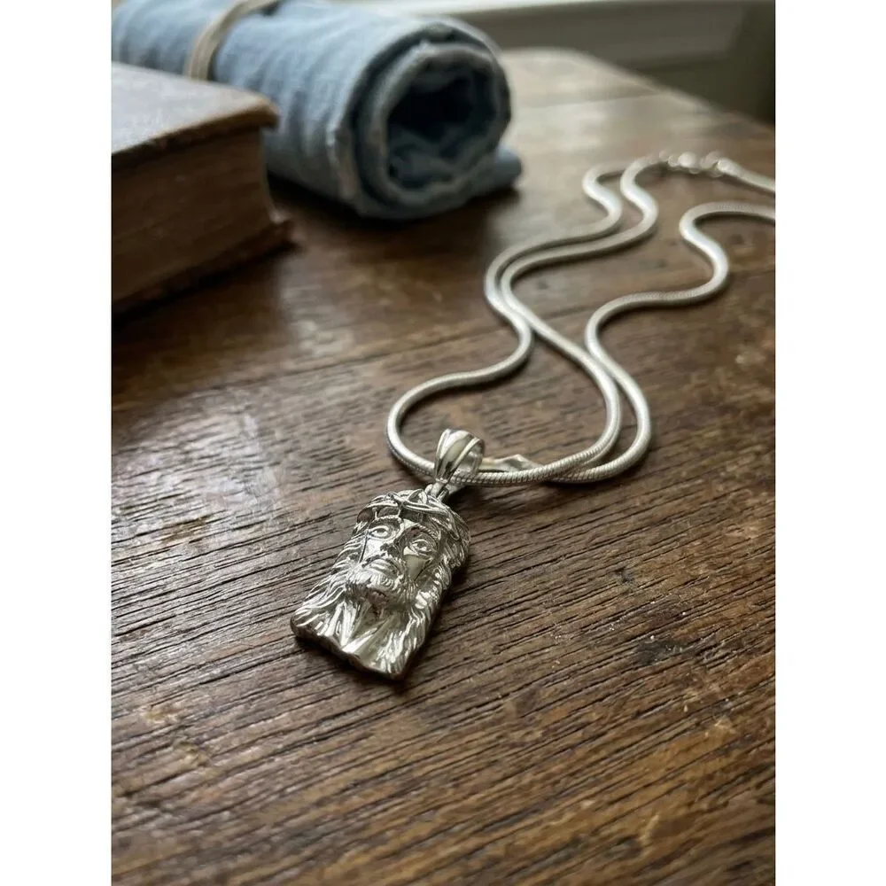 925 Sterling Silver Jesus Piece Pendant Necklace w Snake Chain Mens Fine Jewelry